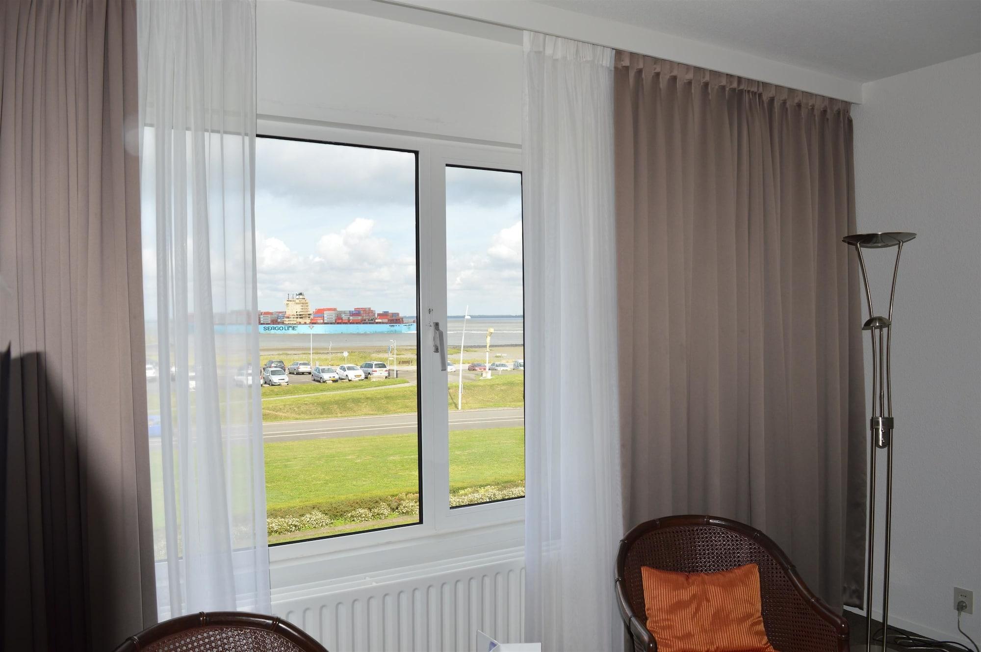 Hotel De Blaauwe Leeuw Terneuzen Esterno foto
